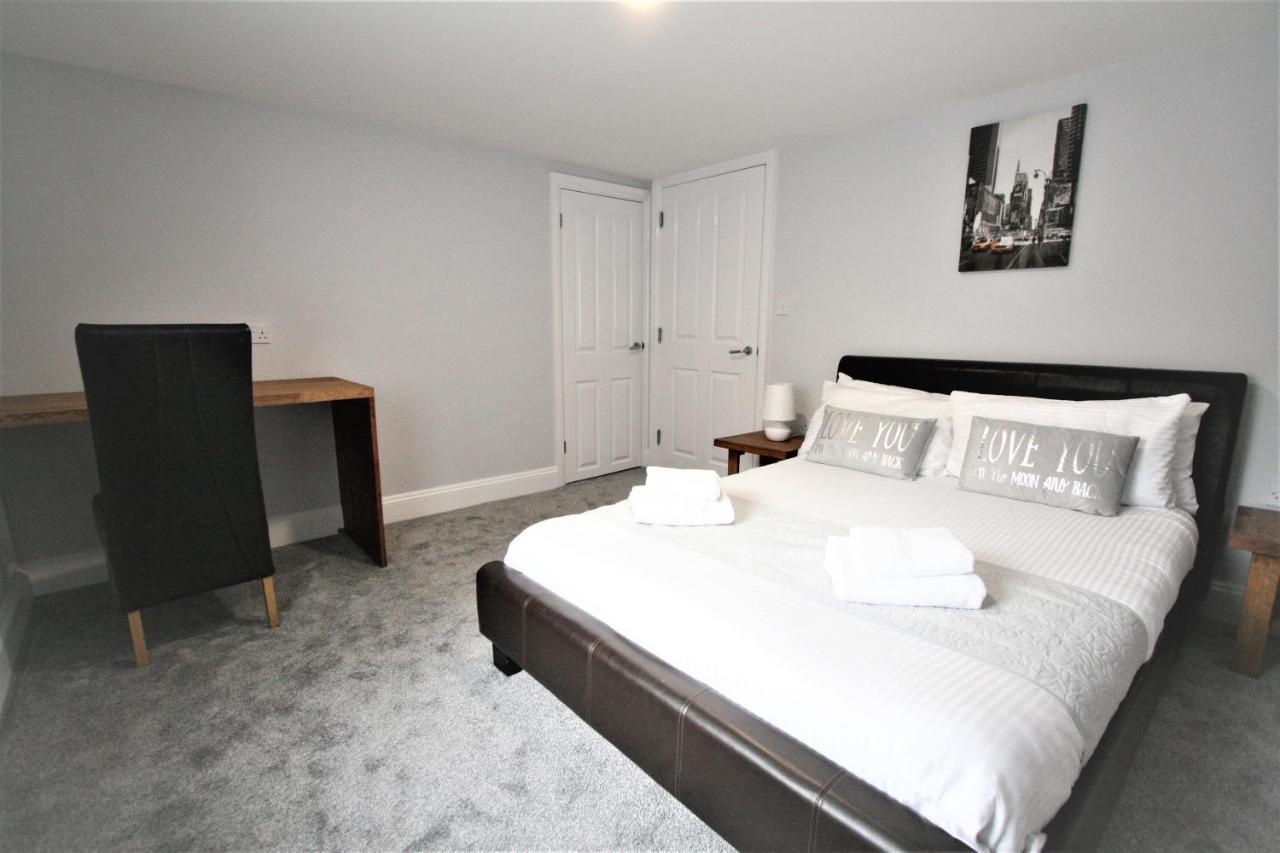 Nelson By The Docks Serviced Apartments By Roomsbooked Γκλόστερ Εξωτερικό φωτογραφία